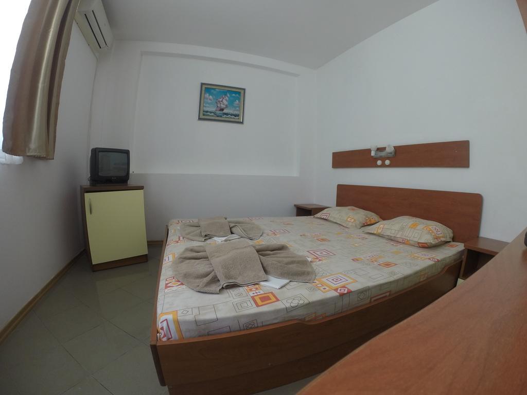 Hotel Filland Sozopol Habitación foto