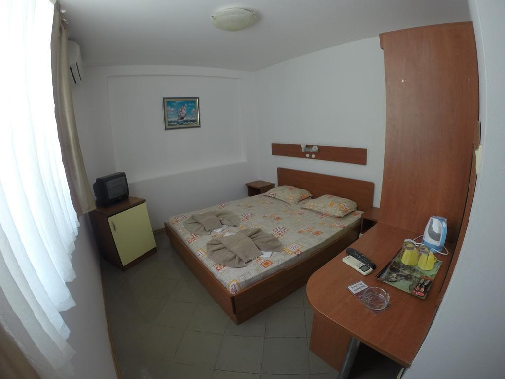 Hotel Filland Sozopol Habitación foto